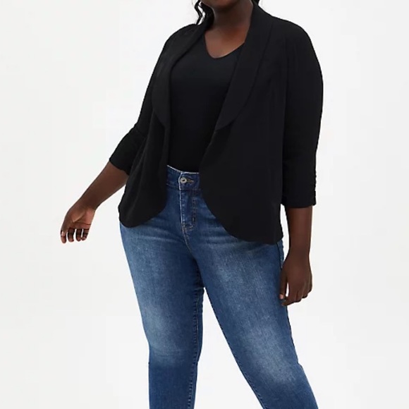 Torrid black V Neck tank top size 4X new - Picture 3 of 6